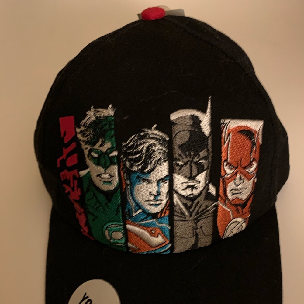 NEW Youth justice League Six Flags hat